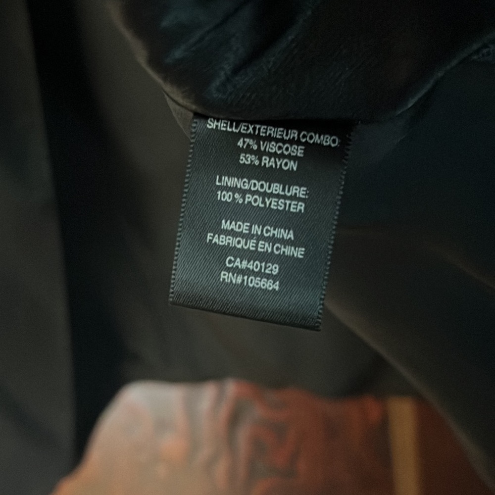 L.A.M.B Black Blazer - Picture 4 of 4